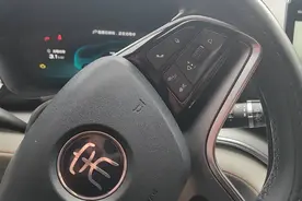 全国第一批宋plus dmi车主，开了3年整发现这车有问题视频封面