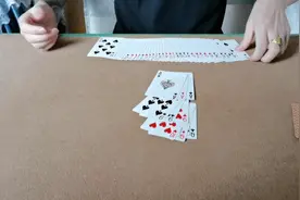 扑克游戏九张牌比鸡方法与技巧，魔术比鸡洗牌纯手法视频视频封面