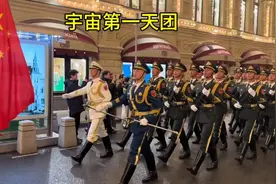 中国仪仗队在莫斯科留学生嘴角收不住啦视频封面