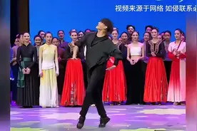 男生跳舞优美舞姿震惊全场！藏族舞蹈力量感视频封面