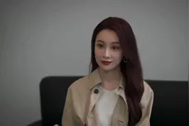 不得不说女性长得漂亮确实是一大优点，加上身材好的，更是优势。视频封面
