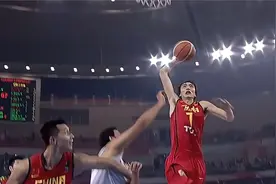 封神之战！易建联1分决胜，中国男篮重返亚洲巅峰！