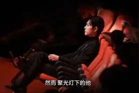 肖战又被怼脸拍