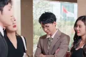 离婚后前夫跪地求饶