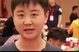 哈工大自研纳米机器人治疗癌症，未来将没有癌症！视频封面