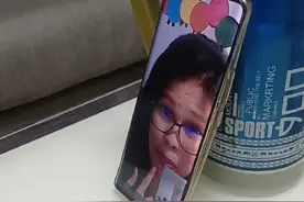 英语老师上课不知道讲什么呀？？？？？？？？？，呵呵呵。