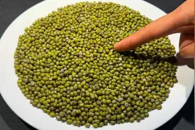 煮绿豆前记得多加一步，5分钟软烂开花，颜色碧绿又出沙，真好喝