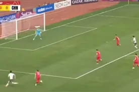 U20亚洲杯：18岁金童王钰栋，中国贝尔，边路超跑，完爆对手！视频封面