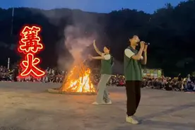 在河南新县大别山露营公园总有超千人外地学生来每晚都在做这种事