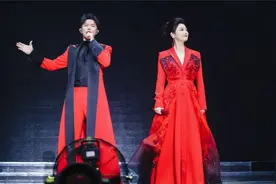 凤凰传奇2025新歌又火了！曾毅词越来越多，网友：现在钱不好赚了