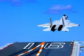 中国首艘航母辽宁舰，为什么舷号是16？视频封面