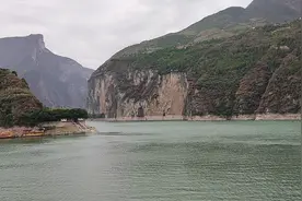 老家，瞿塘峡口，白帝城刘备托孤处，来了无数次，还是想来的地方