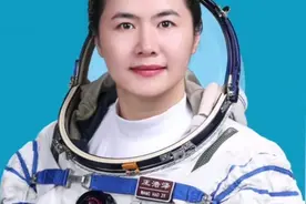 航天员王浩泽是我国目前唯一女航天飞行工程师，视频封面