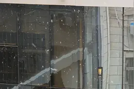 陕西竟然下雪了？？？今天是 3 月 27 日视频封面