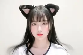 AI美女视频封面