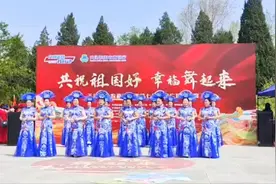 天津电视台，滨海银行杯中老年广场舞比赛《水墨中国》应邀参赛。视频封面