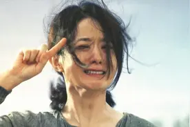 赵丽颖塑造全新角色“聋哑人郝秀萍”，入戏状态让张艺谋都很惊讶视频封面