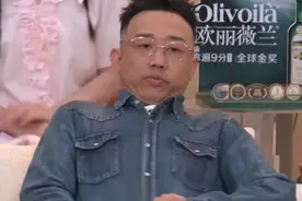 GAI后台看单依纯《李白》