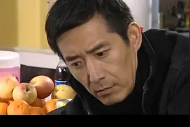 龙年:会议决定关闭大大小小的私人煤矿，这招狠！视频封面