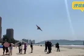 广东惠州战斗机超低飞行！！！！！视频封面