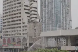 菜园坝火车站试爆结束，效果很好，完全达到预期。视频封面