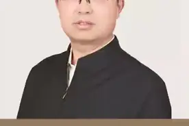 不可否认的天才华罗庚#伟人故事视频封面