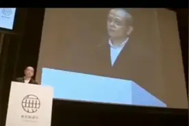 陈丹青：中文写作水平江河日下视频封面