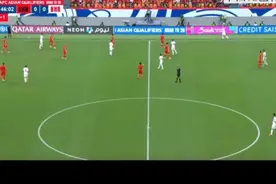 正播中国男足VS巴林，补时1分钟，没想到最不可思议一幕出现了视频封面
