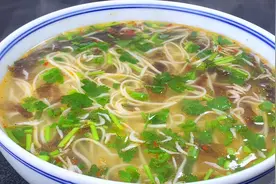 这是清汤面好吃的做法，喜欢记得收藏