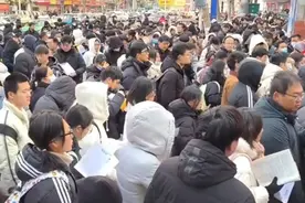 2025年重磅消息！“双一流”高校本科再扩招2万人#教育#扩招视频封面