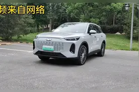 第一视角 试奇瑞风云T9前驱5座版  实惠！量大！省油！缺点