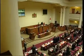 美国犹太人法案通过，让美国议员感到绝望的深层次原因。视频封面