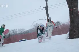虞书欣《嘘🤫国王在冬眠》少女叽滑雪欢乐时光🎿❄️😄视频封面