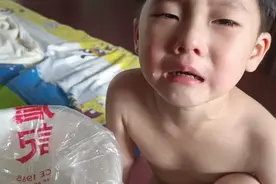 这又是什么病毒早上肚子疼喝口水都吐晚上又高烧退烧还满身起疹子视频封面