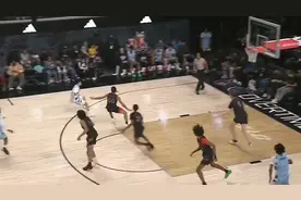 被中国教练放弃的赵维伦，却在OTE联赛打成了黄皮肤的库里！