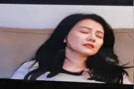 张鲁一和高圆圆这段戏，此时无声胜有声，拥抱后，情依依，心已去视频封面