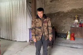 秦歌家地面硬化不太理想，起了很多灰扫都扫不掉，有没有补救方法视频封面