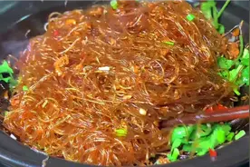 教你干捞粉丝简单又好吃的家常做法，劲道Ｑ弹，干香入味，真过瘾视频封面