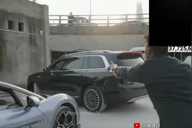 甲亢哥在成都体验问界 M9，非常惊讶，当场表示下单要买！视频封面