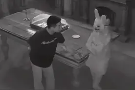 逃出鬼屋的视频视频封面