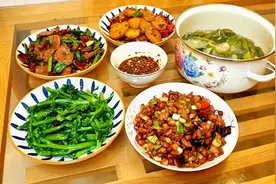 不知道吃什么，就吃这四道菜，好吃又好做，十分钟搞定视频封面