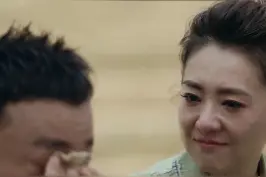 尼格买提想把妈妈“骗”到北京来看病 妈妈第一反应令人泪目视频封面