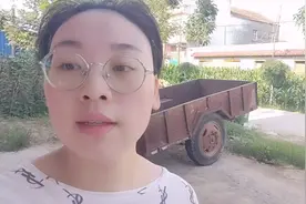 今天讲讲老人，你们一般去看望老人都是拿什么呢？是不是和我一样视频封面