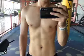 健身boy、自律、坚持打卡、减脂、塑形视频封面