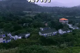 深圳最大的无人村，整个村人去楼空，空无一人 #大山深处 #无人村 #旅行推荐官 #古村落视频封面