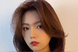 剪完发尾容易外翻？看完这个视频你就懂了 看完留下❤️咯@DOU+小助手 #美发教学 #发型 视频封面