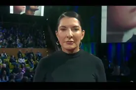 最先锋的行为艺术家行为艺术之母Marina Abramović的TED震撼演讲 #实验艺术  #演讲  #视频封面