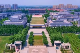 #洛阳师范学院 欢迎报考只有一个校区，上床下桌，空调全覆盖视频封面
