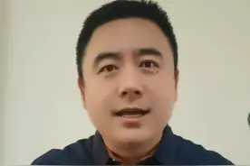 在淄博吃烧烤逃单的游客，再不买单店主就要报警了#大v说 #淄博烧烤再度火爆出圈 #在淄博感受人间烟火气视频封面
