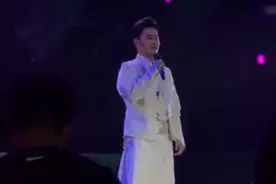 草原歌手云飞视频封面